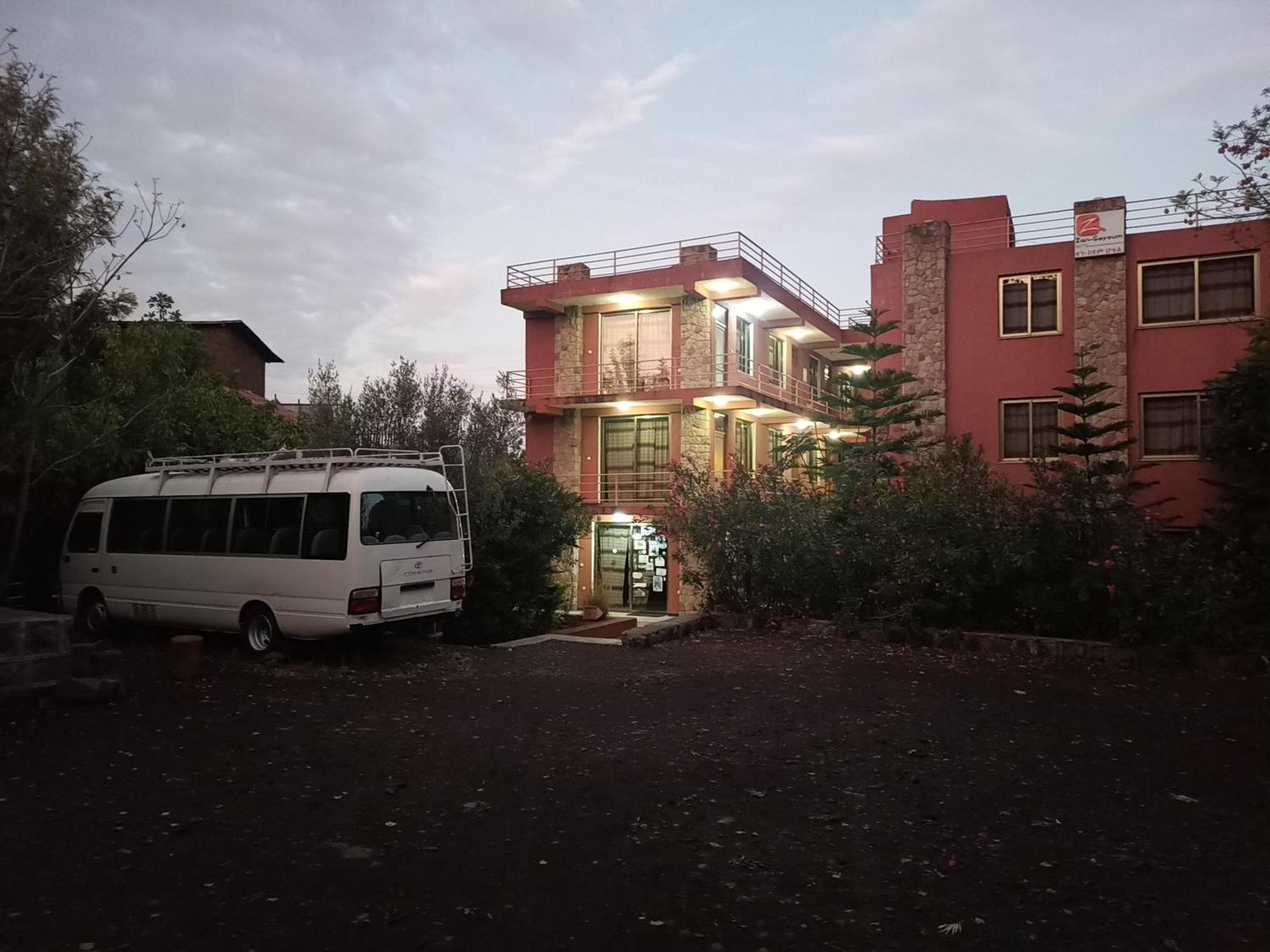 Zan-Seyoum Hotel - Lalībela Dış mekan fotoğraf
