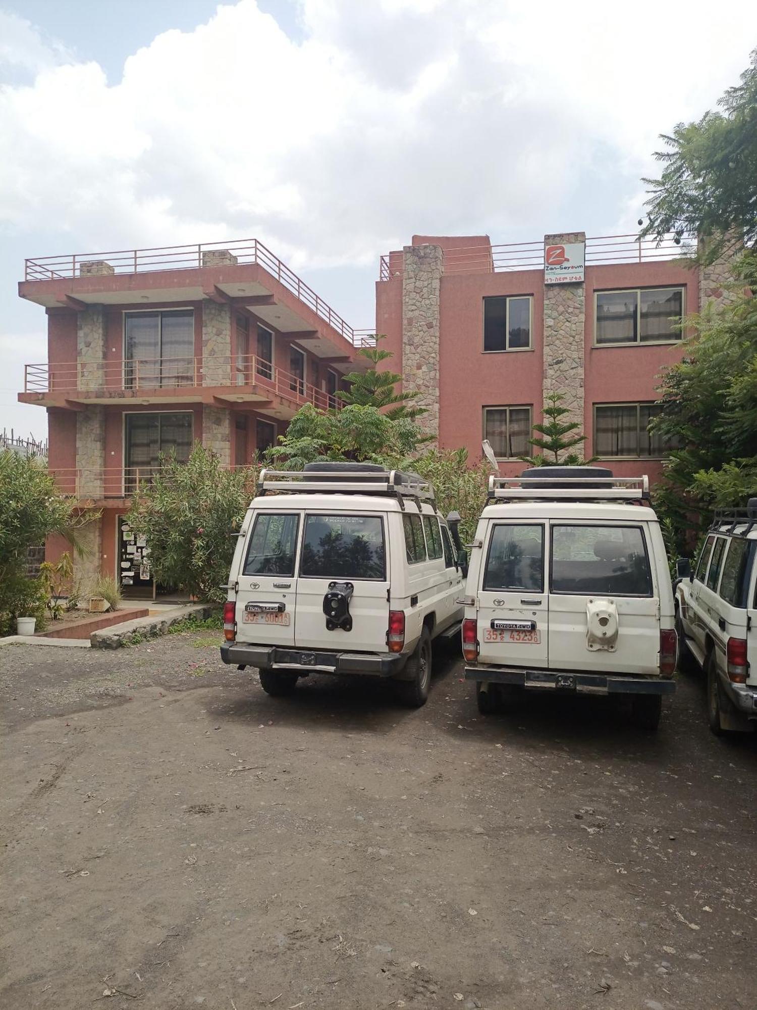 Zan-Seyoum Hotel - Lalībela Dış mekan fotoğraf